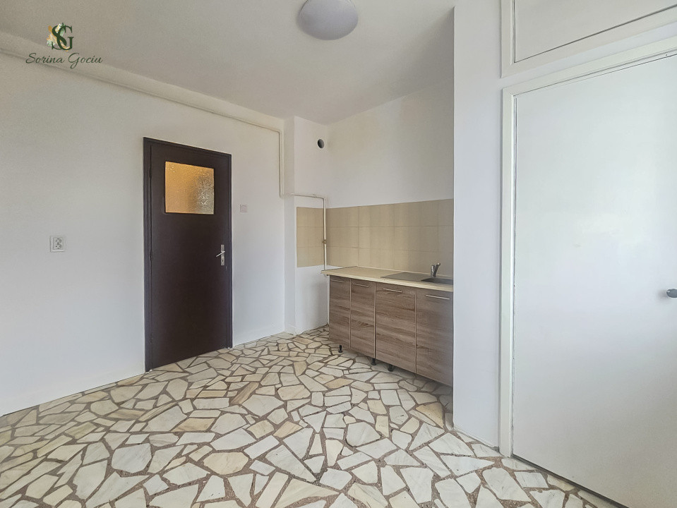 Apartament cu 5 camere cu vedere catre Tampa, Zona Centru Civic 