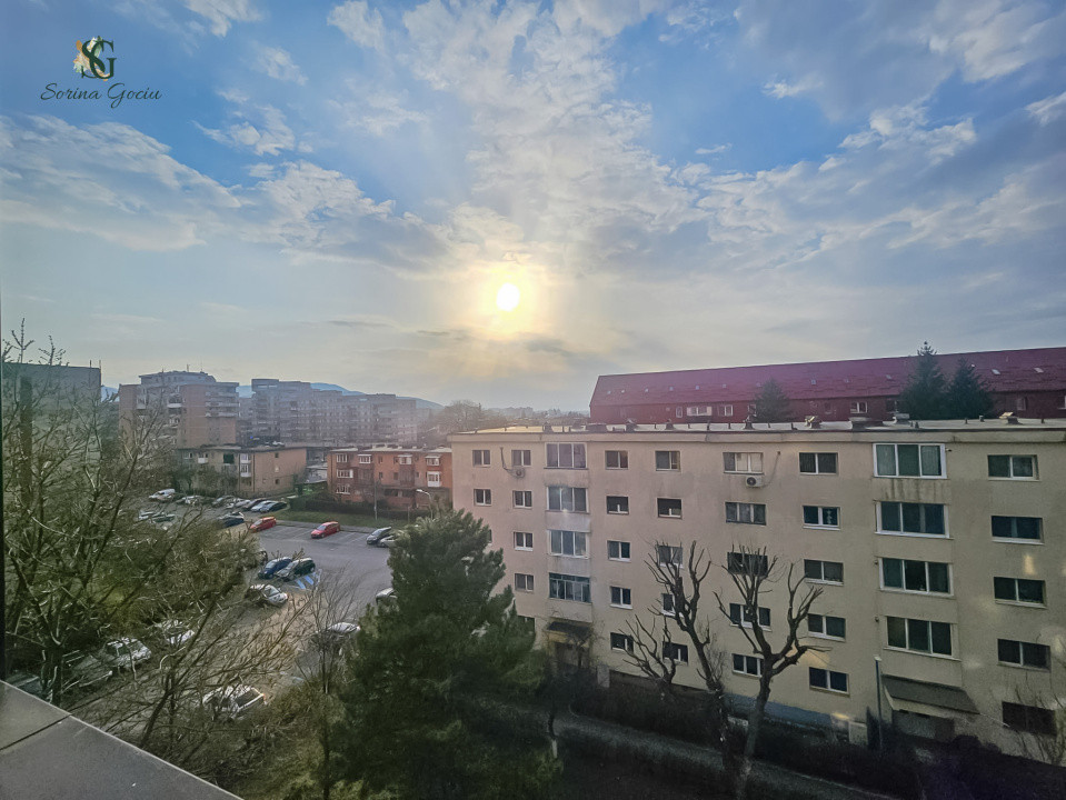 Apartament tip studio cu scara interioara in zona Faget, Garii