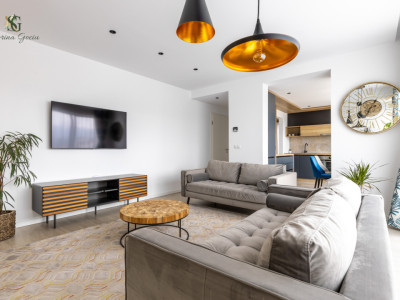 De inchiriat Penthouse Exclusiv, 2 locuri de parcare, Kasper Coresi