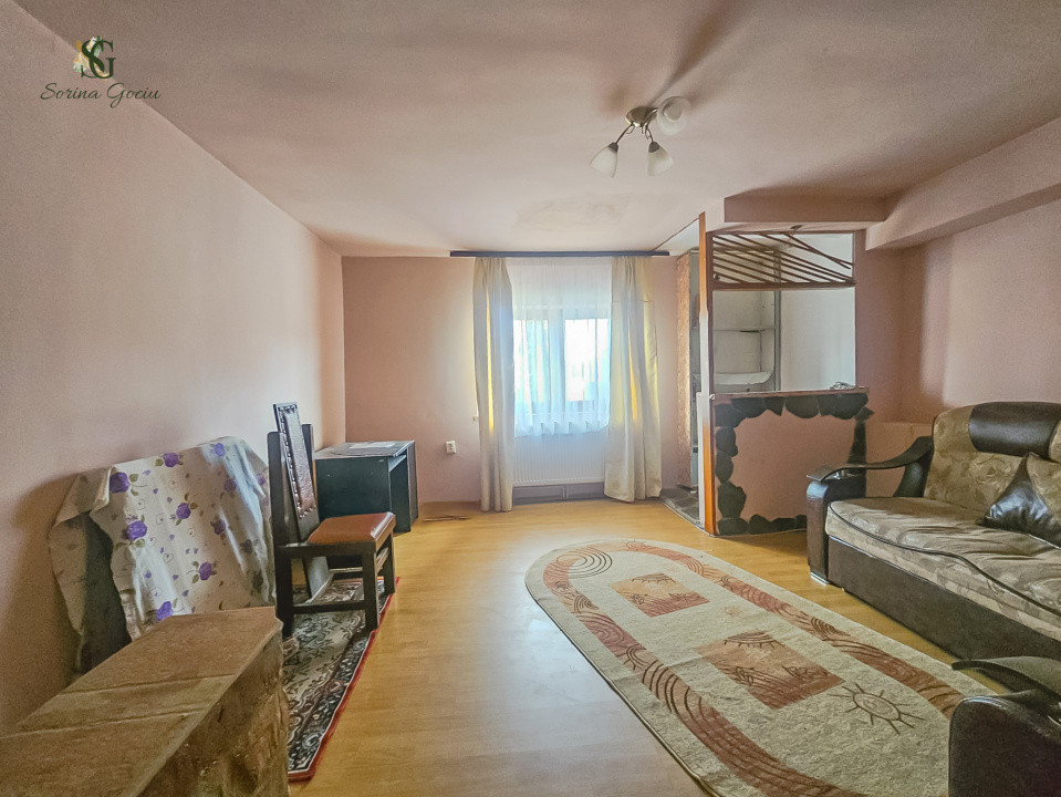 De vânzare apartament cu 3 camere, garaj și grădină, Codlea, Brașov