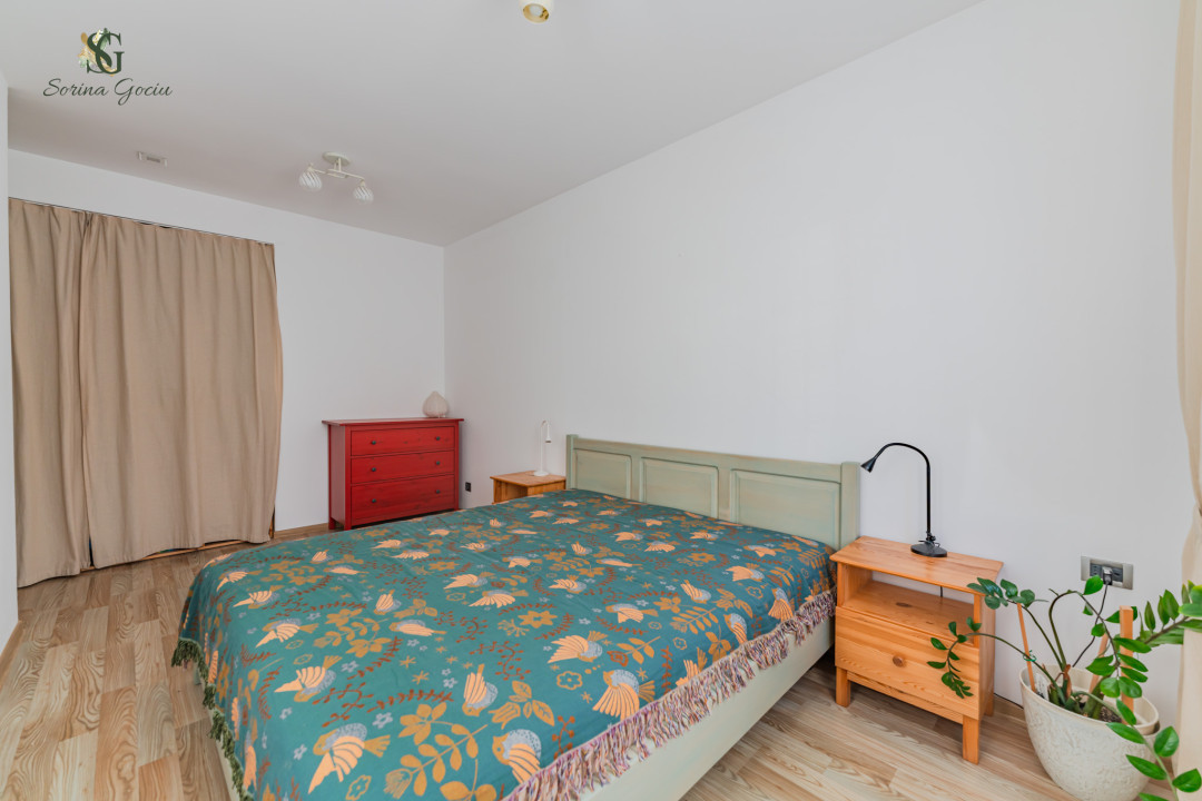 Apartament cu 3 camere decomandate, Complex Isaran, Brasov