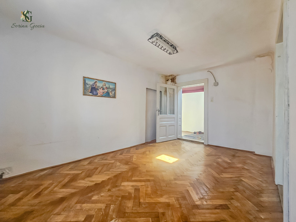 De vanzare Apartament cu 3 camere in casa, Centrul Vechi, Brașov 