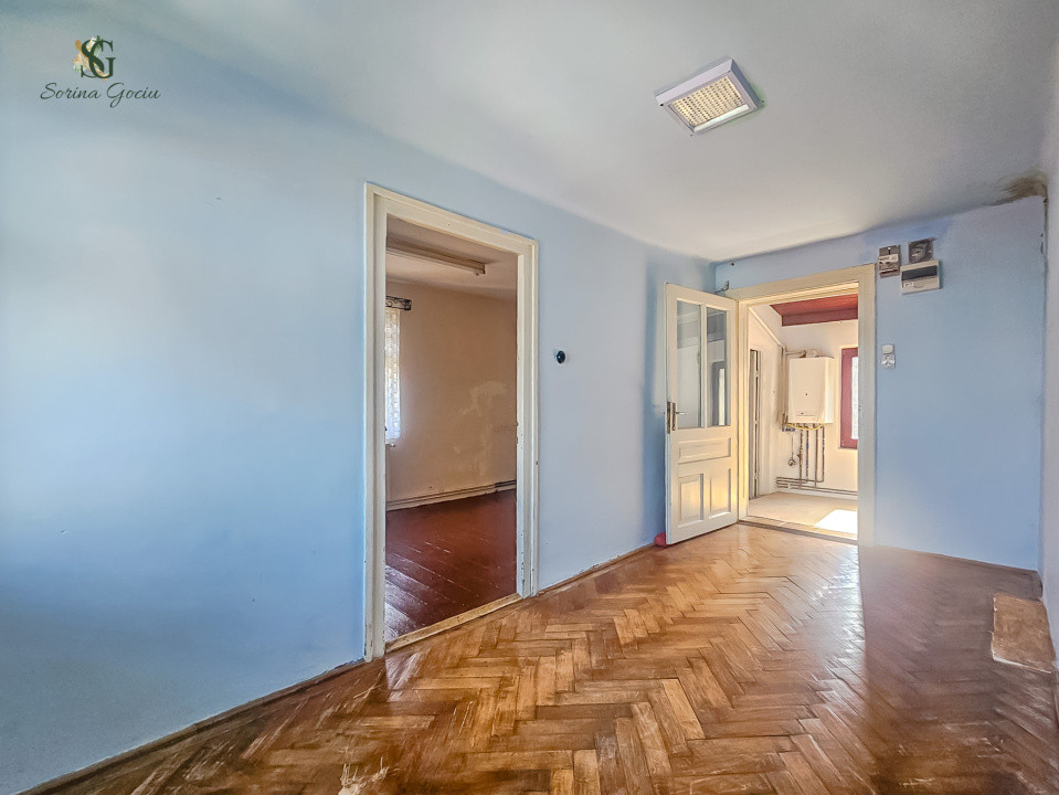 De vanzare Apartament cu 3 camere in casa, Centrul Vechi, Brașov 
