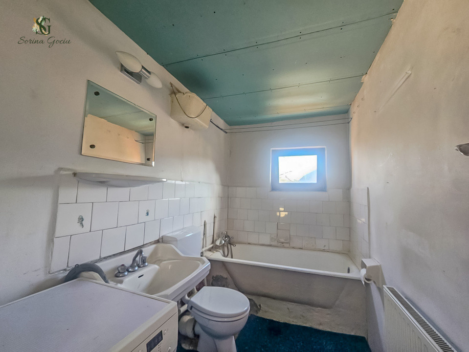 De vanzare Apartament cu 3 camere in casa, Centrul Vechi, Brașov 
