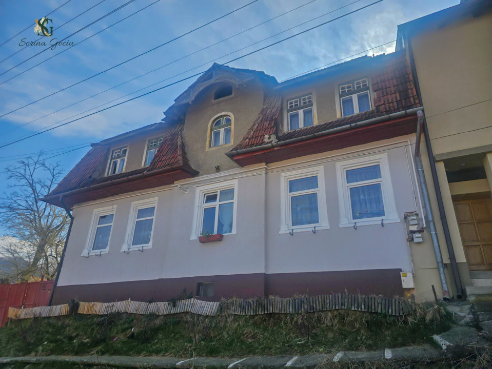 De vanzare Apartament cu 3 camere in casa, Centrul Vechi, Brașov 