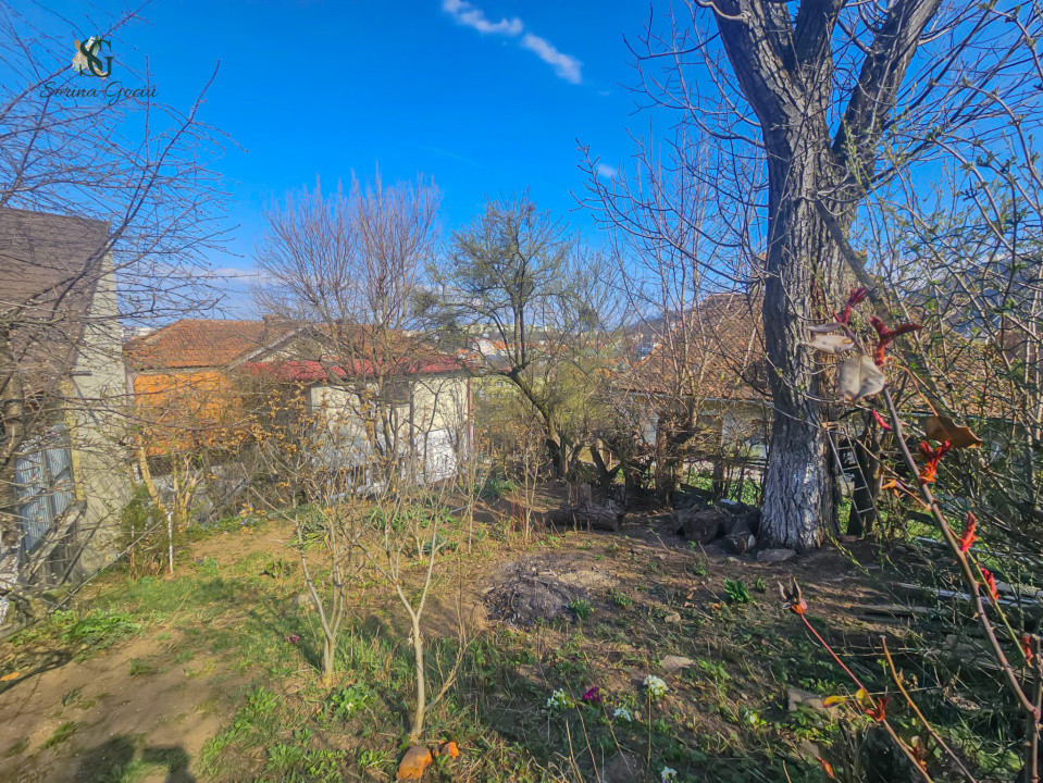 De vanzare Apartament cu 3 camere in casa, Centrul Vechi, Brașov 
