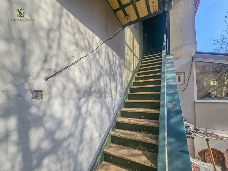 De vanzare Apartament cu 3 camere in casa, Centrul Vechi, Brașov 