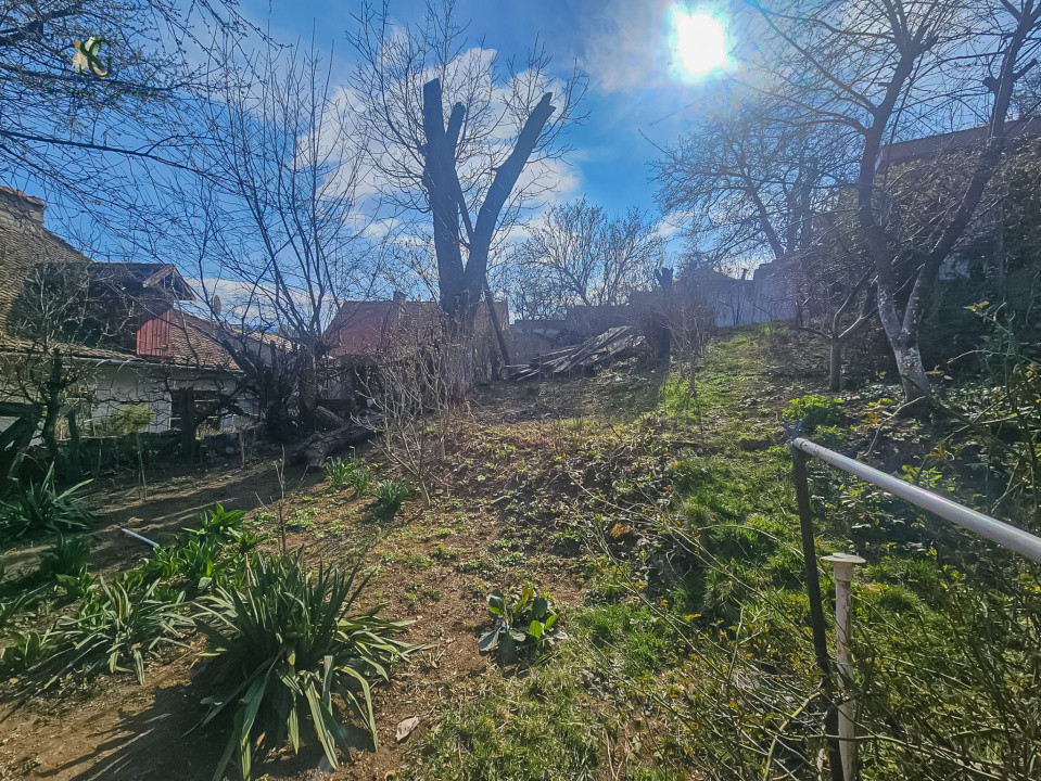 De vanzare Apartament cu 3 camere in casa, Centrul Vechi, Brașov 