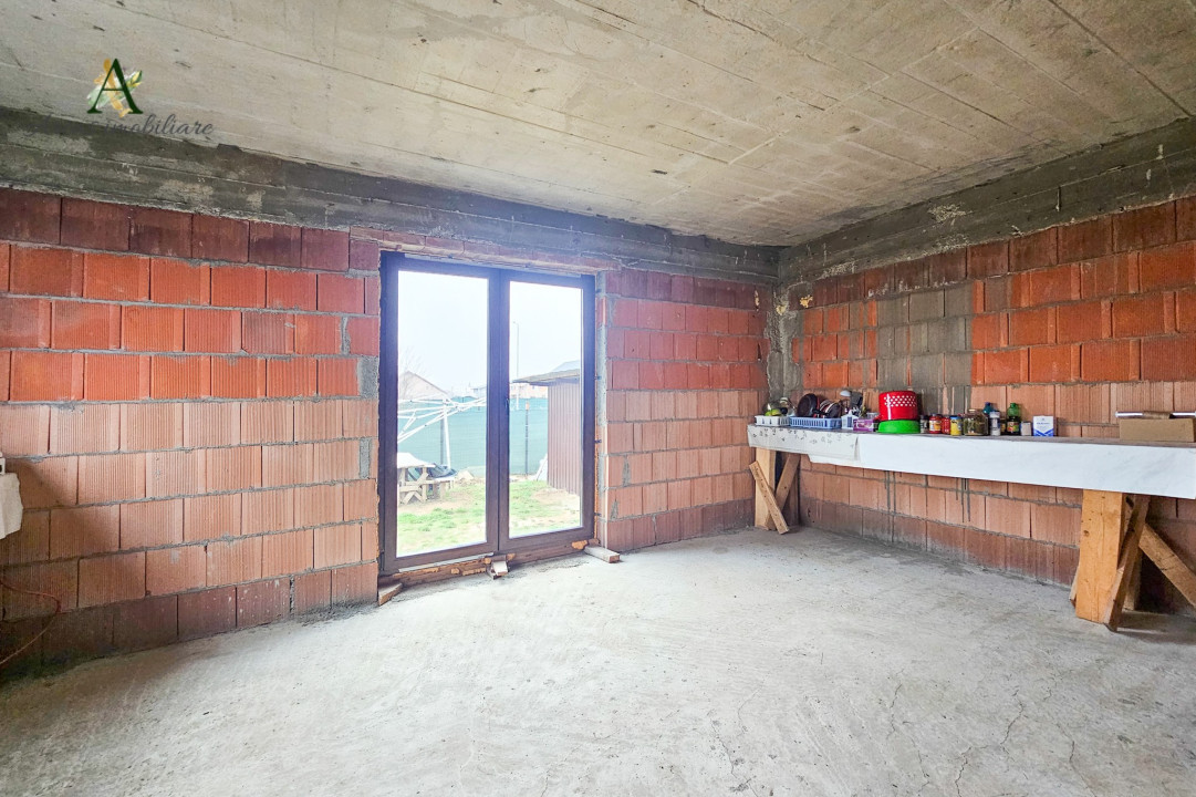 Casa constructie noua, la rosu situata  in Harman, str. Matei Corvin