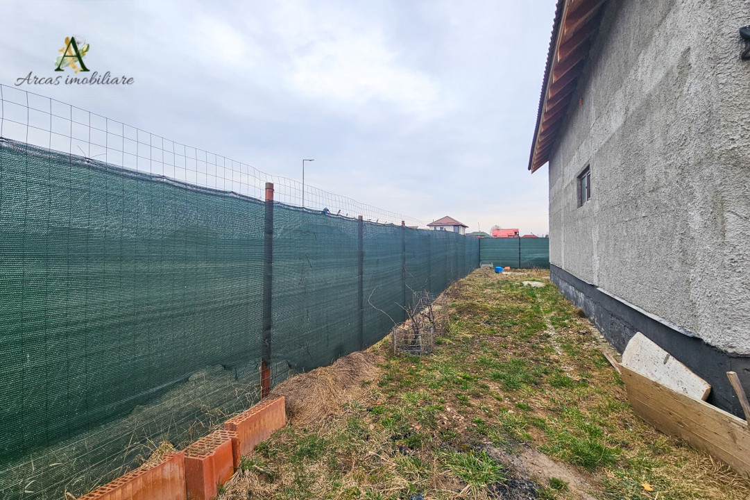 Casa constructie noua, la rosu situata  in Harman, str. Matei Corvin