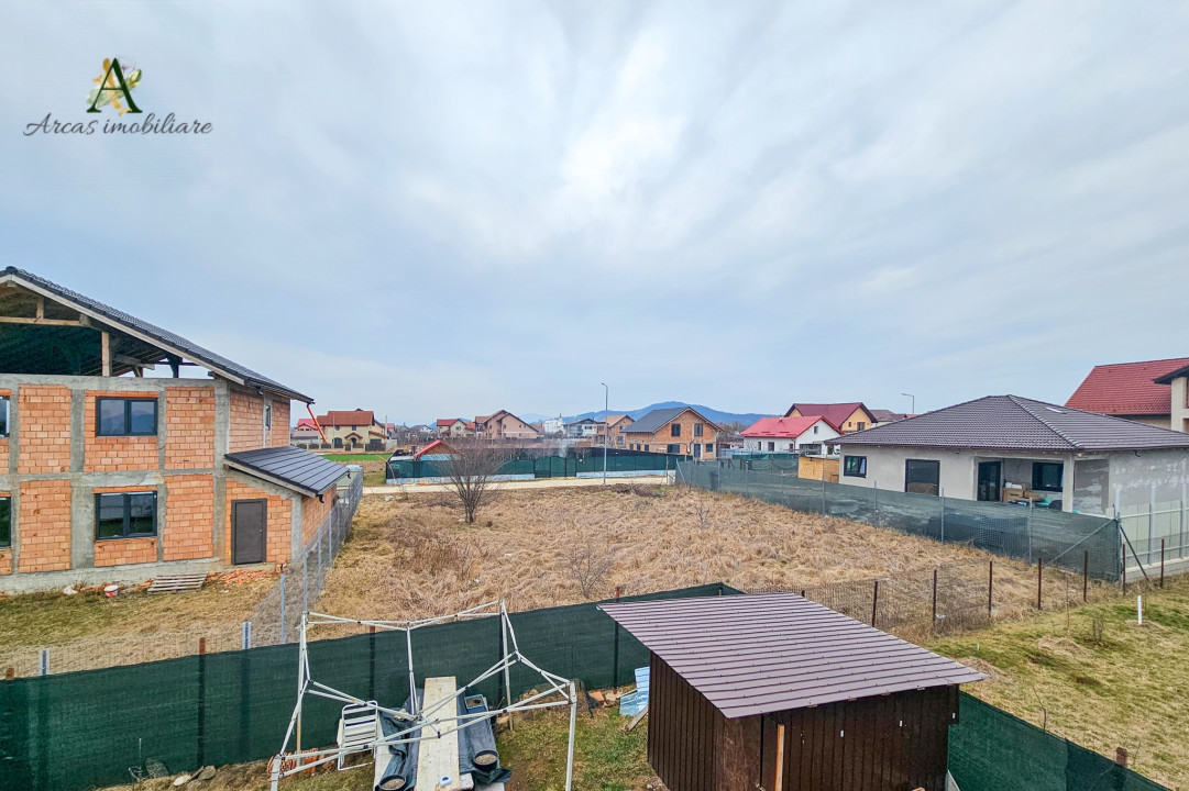Casa constructie noua, la rosu situata  in Harman, str. Matei Corvin