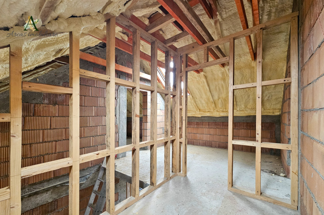 Casa constructie noua, la rosu situata  in Harman, str. Matei Corvin