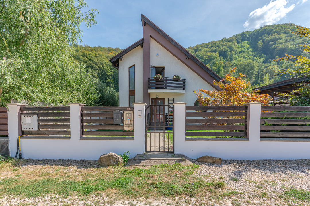 De vanzare-Casa individuala, 4 camere si priveliste, langa padure,Bunloc, Brasov