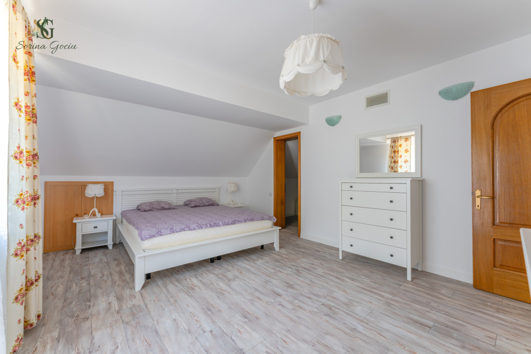 De vanzare-Casa individuala, 4 camere si priveliste, langa padure,Bunloc, Brasov
