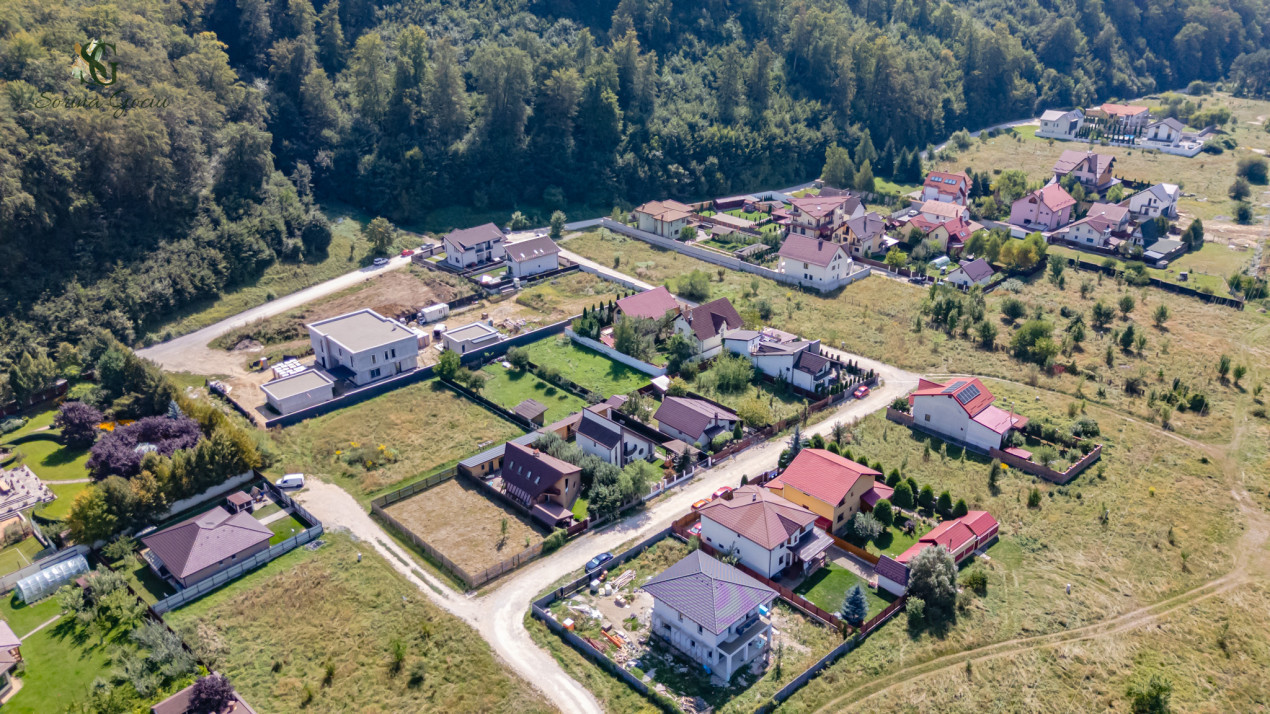 De vanzare-Casa individuala, 4 camere si priveliste, langa padure,Bunloc, Brasov