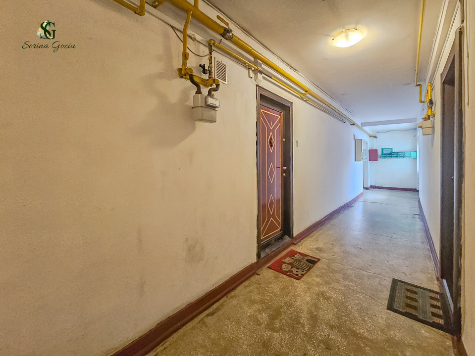 Garsoniera decomandată, str. Bisericii Române, langa Colina Universitatii