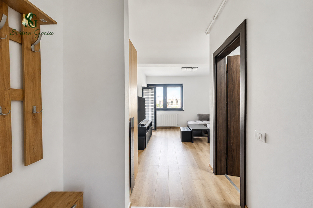 Apartament cu 2 camere, Zona Tractorul