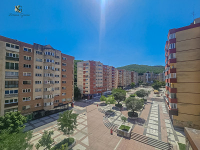 De inchiriat in Racadau,Brasov Apartament cu 2 camere mobilat si utilat 