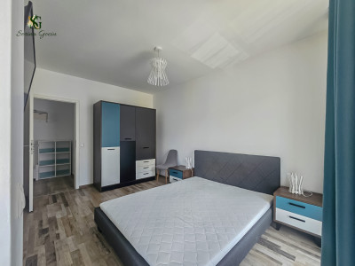 Apartament mobilat si utilat, 2 camere, loc de parcare, Avantgarden