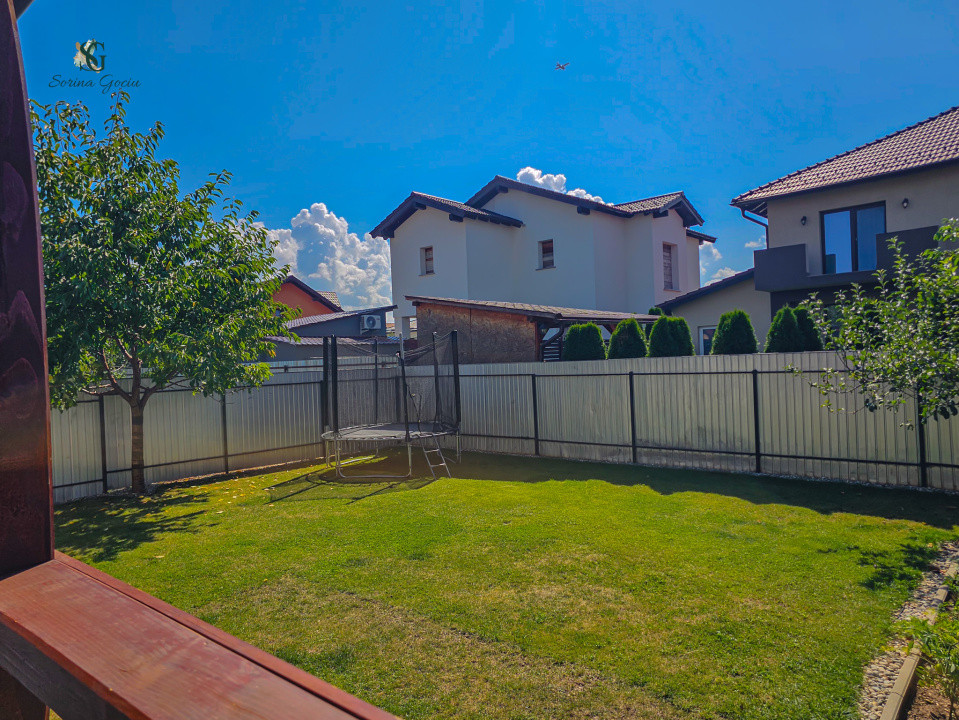 Casă cu 6 camere situata în Izvor, Tărlungeni, Brașov 