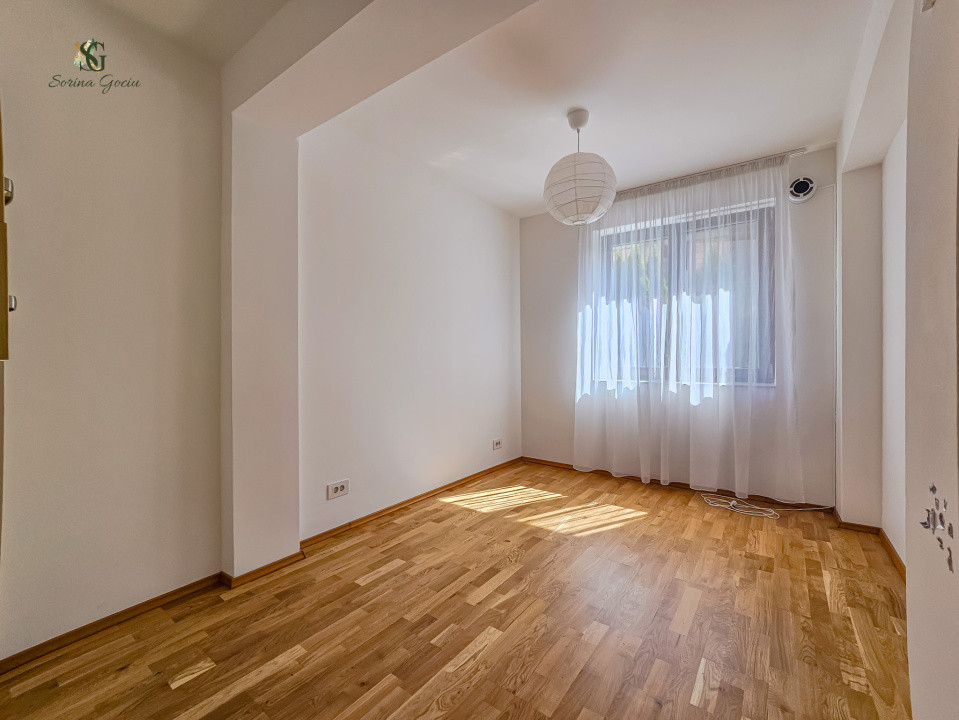 Apartament cu 3 camere decomandate cu gradina, Centrul Civic 