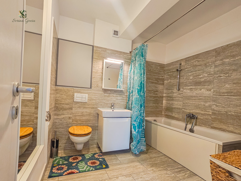 Apartament cu 3 camere decomandate cu gradina, Centrul Civic 