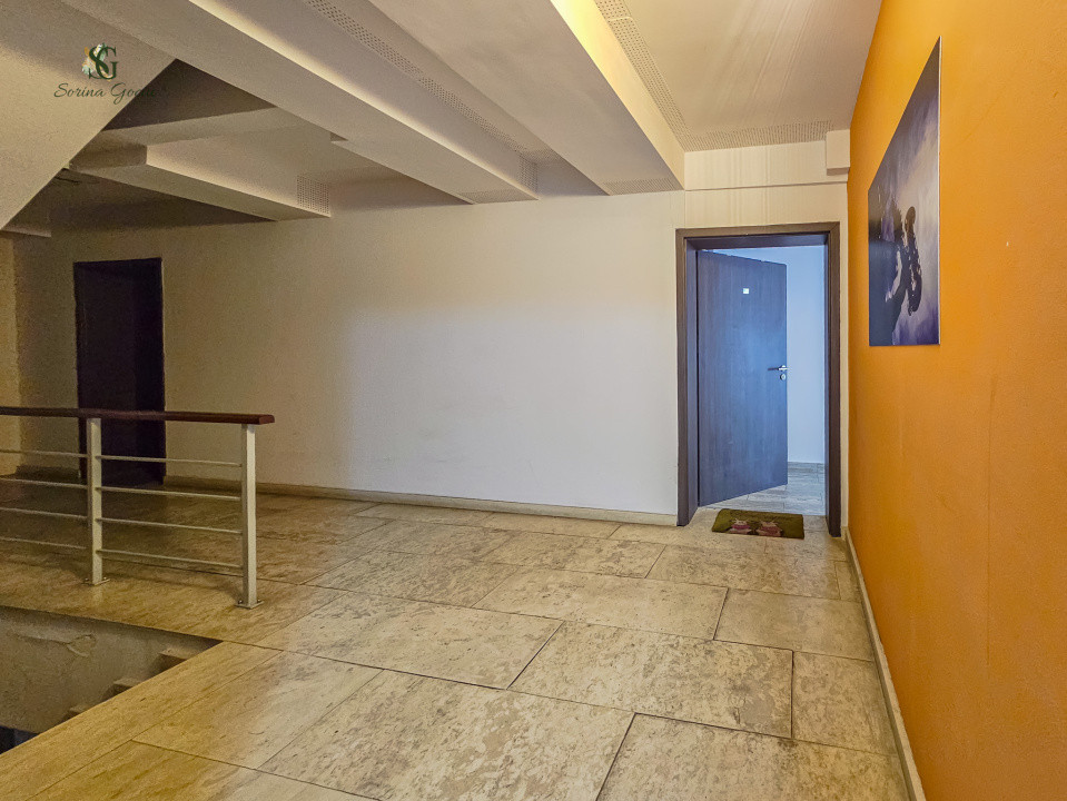 Apartament cu 3 camere decomandate cu gradina, Centrul Civic 