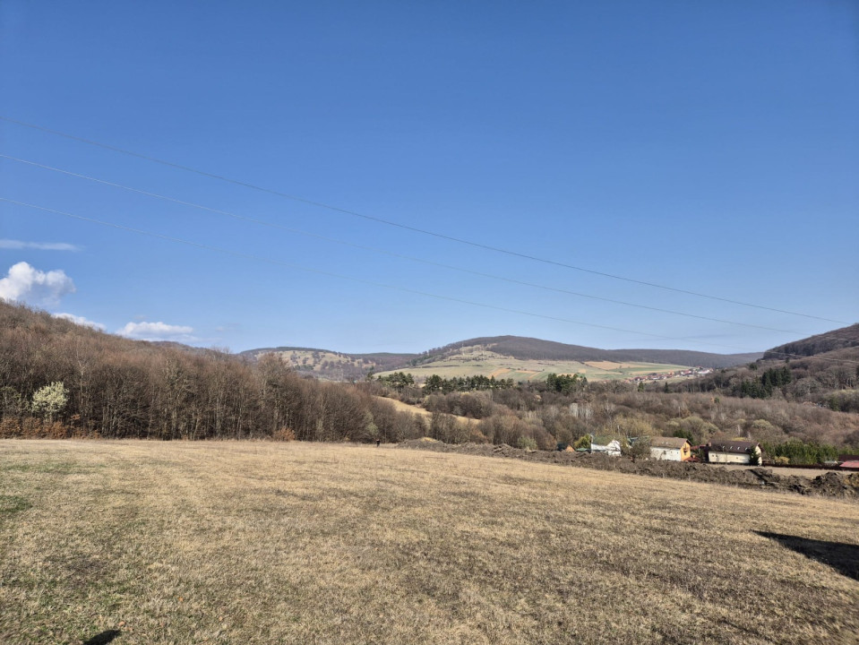 De vanzare teren intravilan in Valcele, zona rezidentiala exclusivista