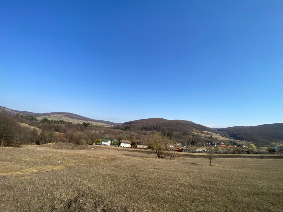 De vanzare teren intravilan in Valcele, zona rezidentiala exclusivista