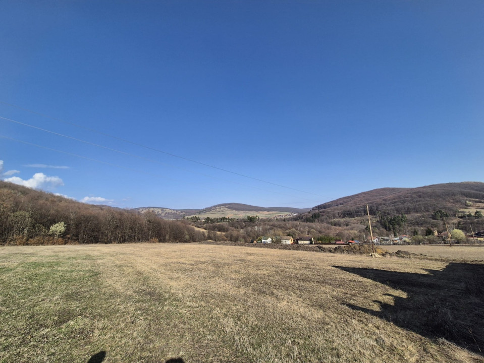 De vanzare teren intravilan in Valcele, zona rezidentiala exclusivista