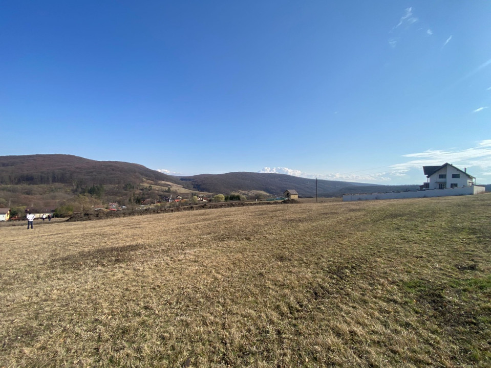 De vanzare teren intravilan in Valcele, zona rezidentiala exclusivista