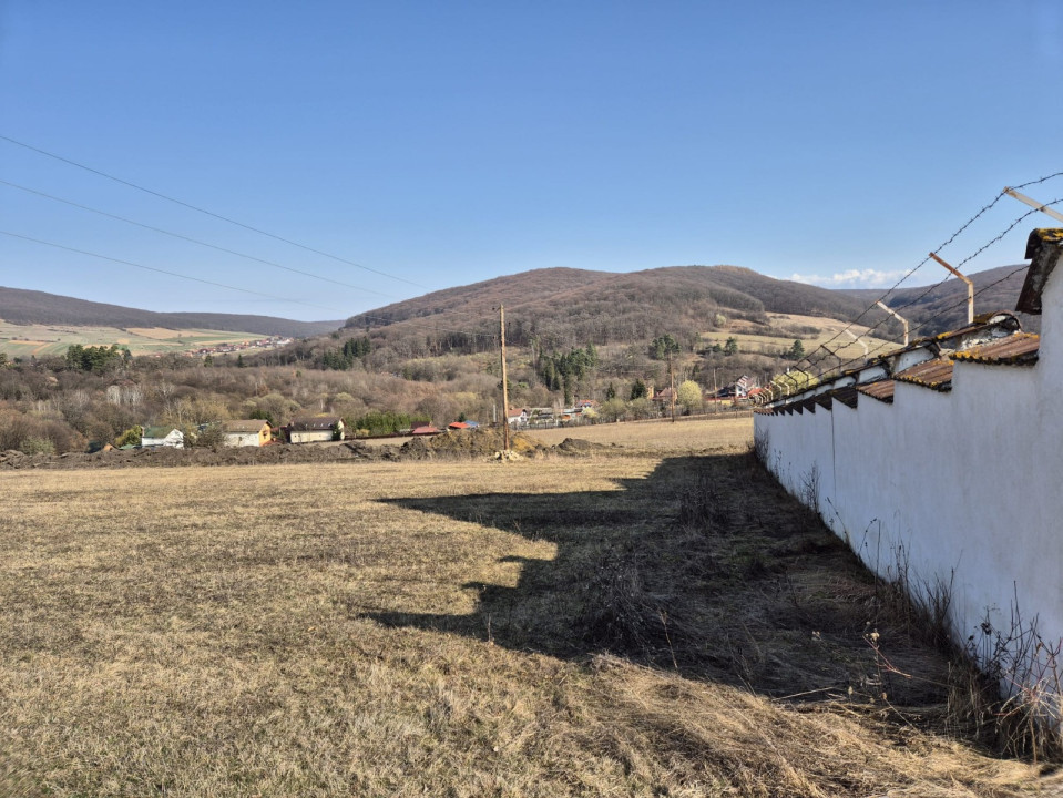 De vanzare teren intravilan in Valcele, zona rezidentiala exclusivista