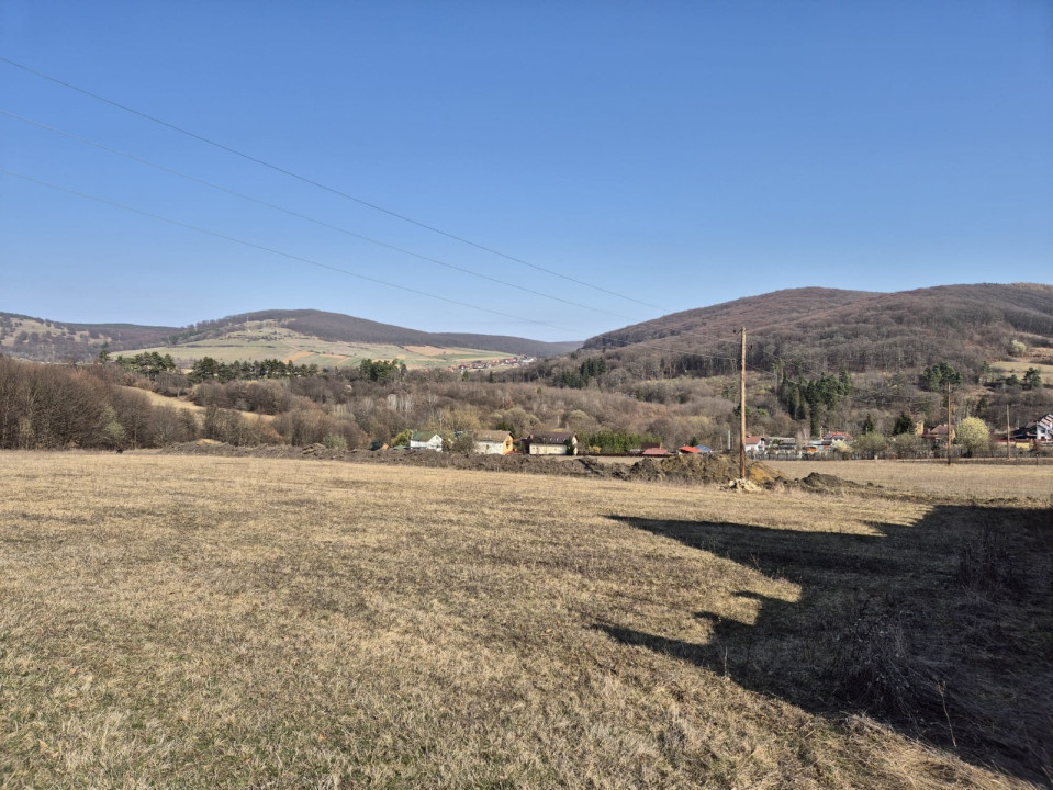 De vanzare teren intravilan in Valcele, zona rezidentiala exclusivista