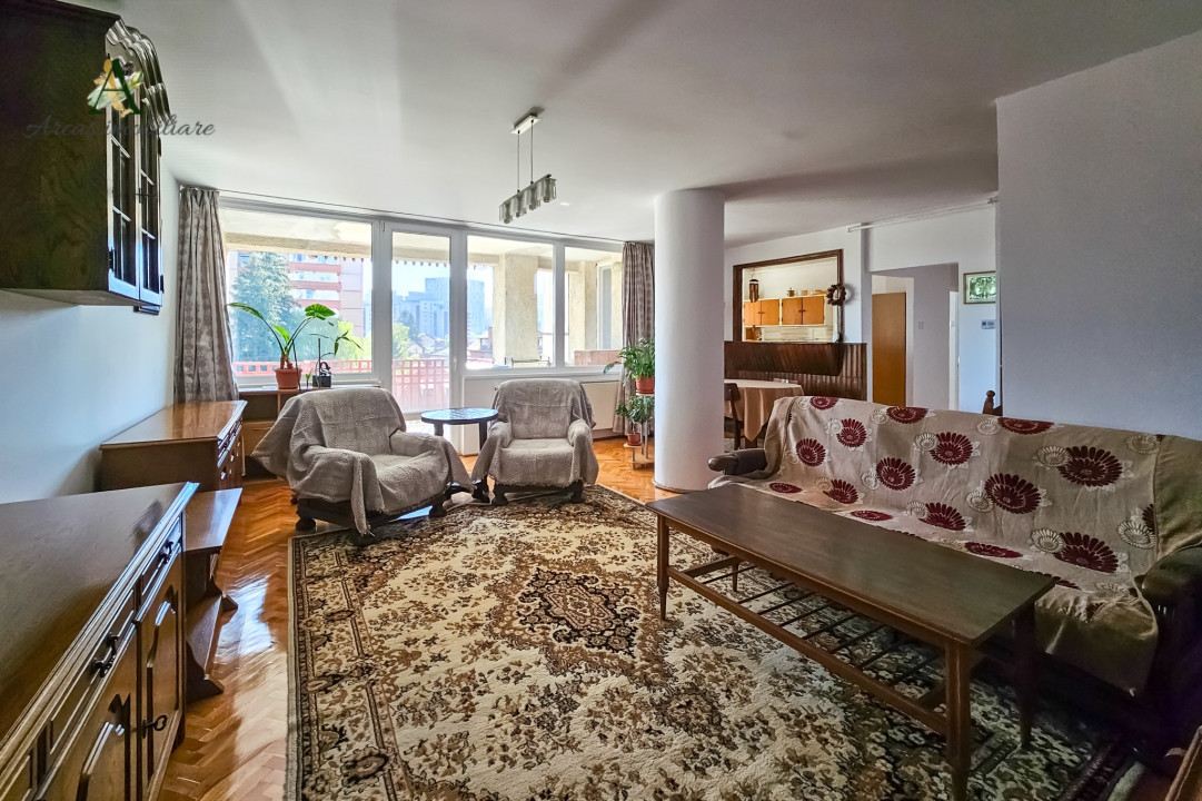 De inchiriat apartament decomandat situat in Centrul Civic