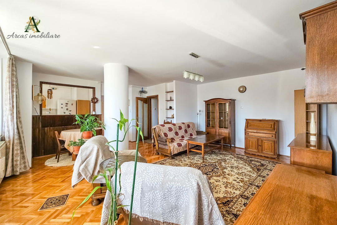 De inchiriat apartament decomandat situat in Centrul Civic