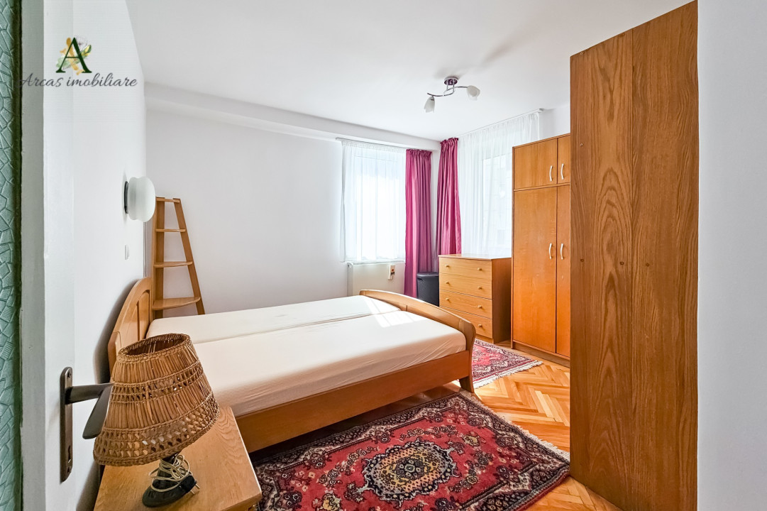 De inchiriat apartament decomandat situat in Centrul Civic