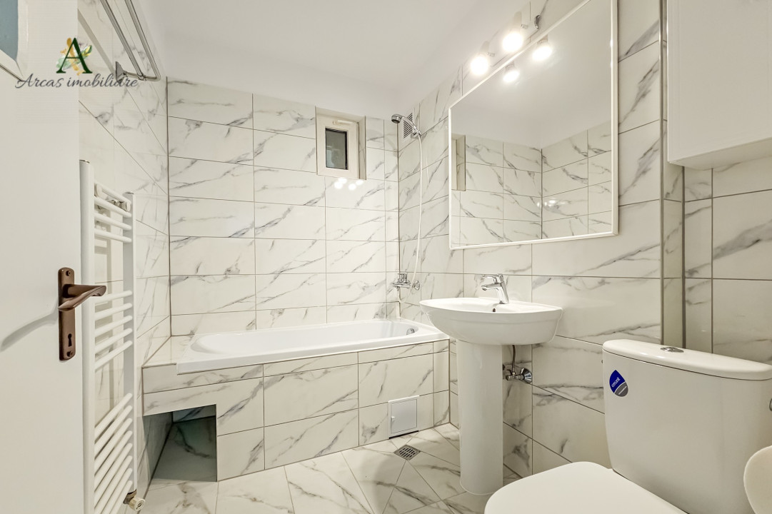 De inchiriat apartament decomandat situat in Centrul Civic