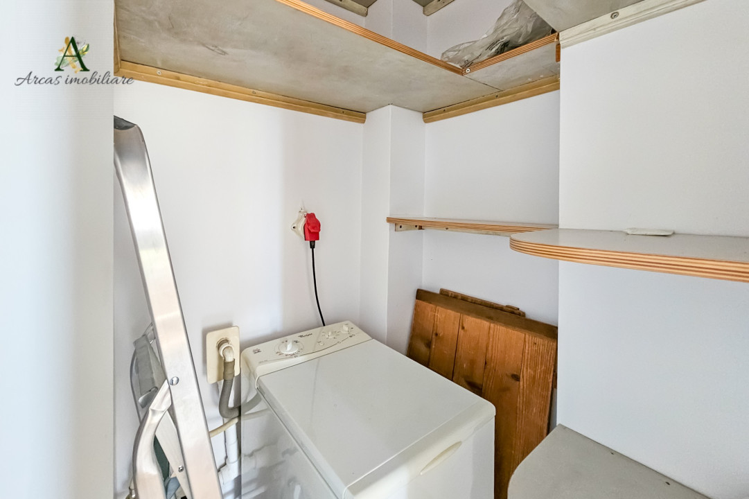 De inchiriat apartament decomandat situat in Centrul Civic