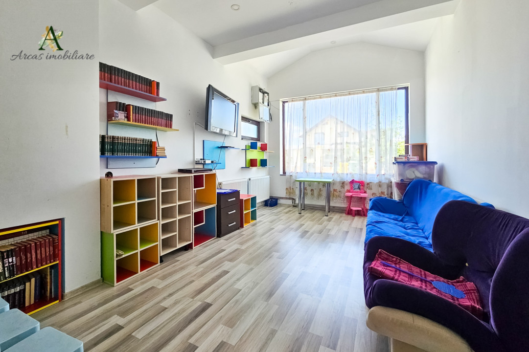 De inchiriat casa superba mobilata si utilata in Harman