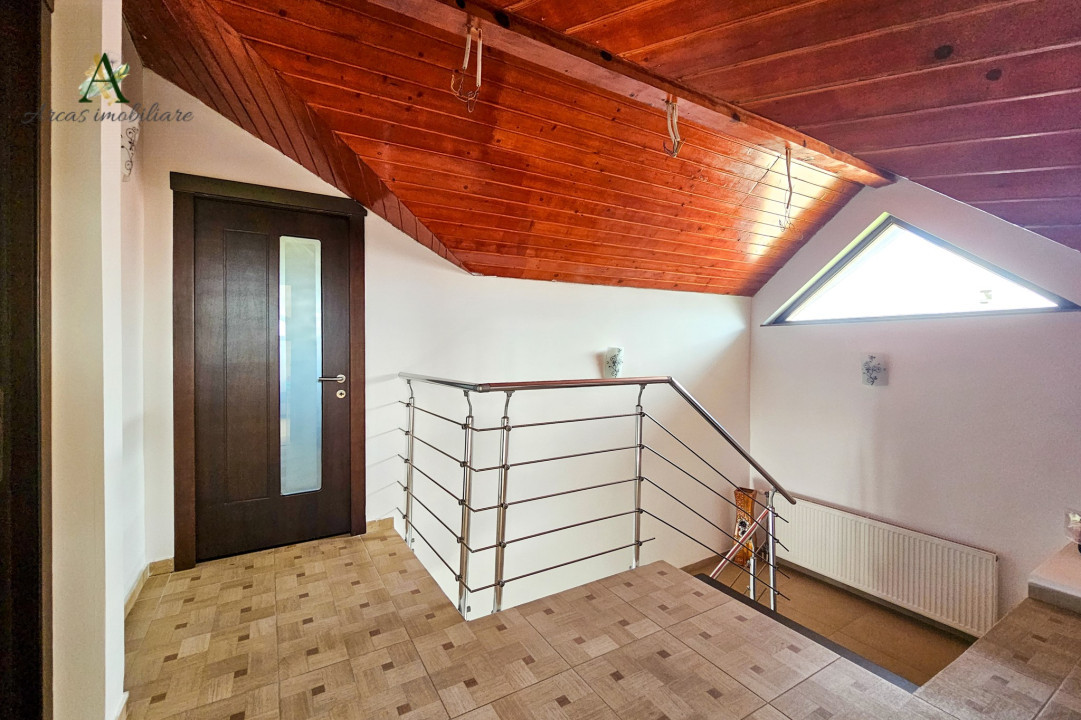 De inchiriat casa superba mobilata si utilata in Harman