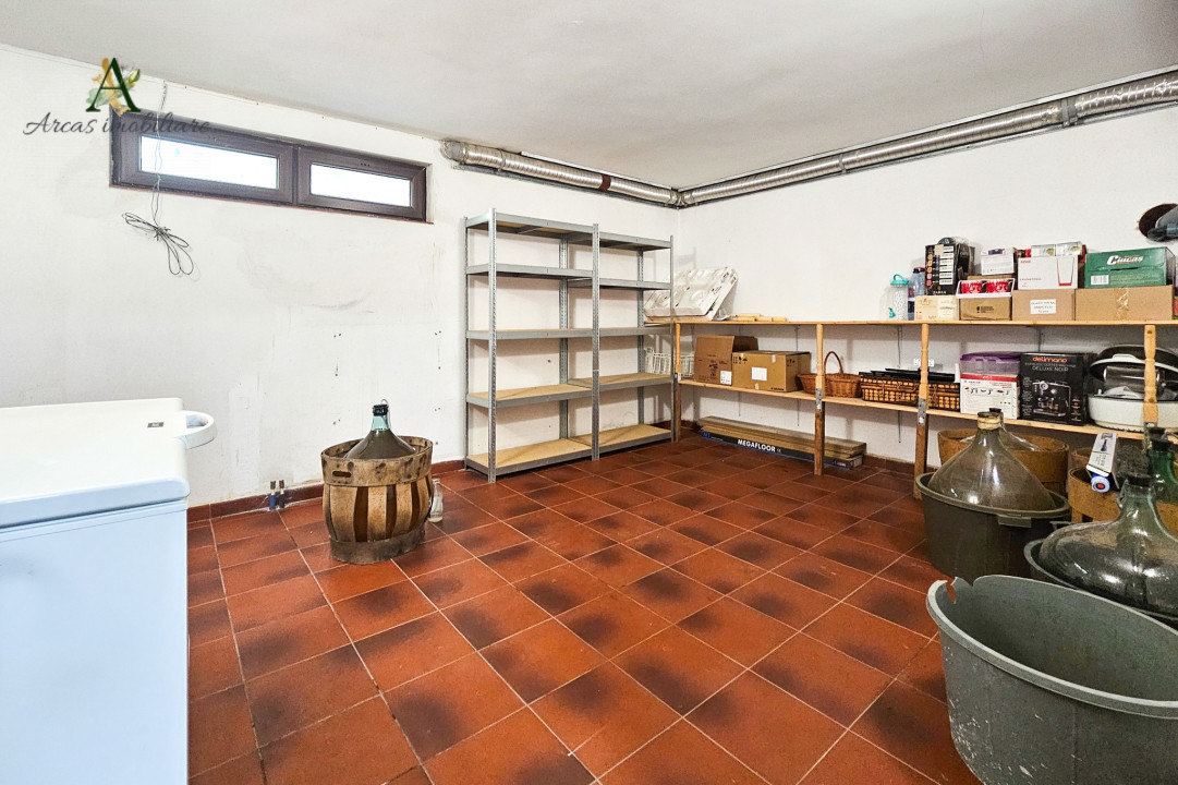 De inchiriat casa superba mobilata si utilata in Harman