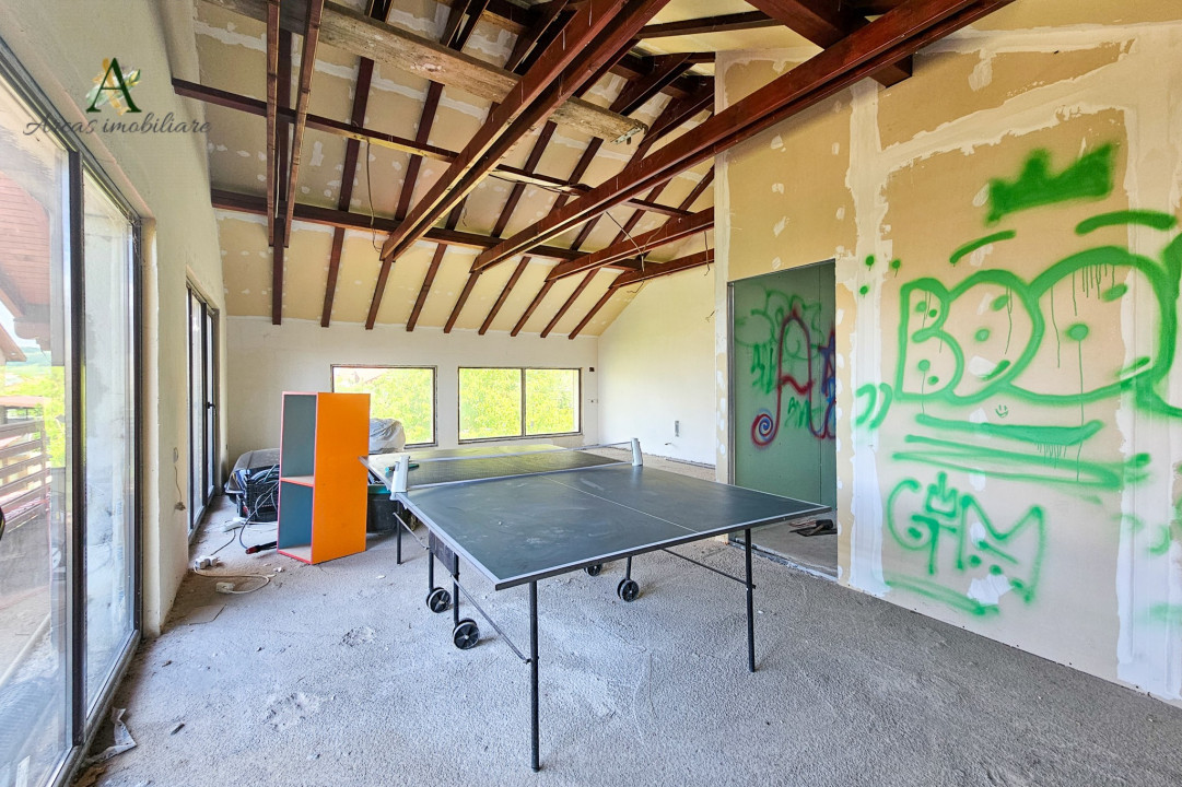 De inchiriat casa superba mobilata si utilata in Harman