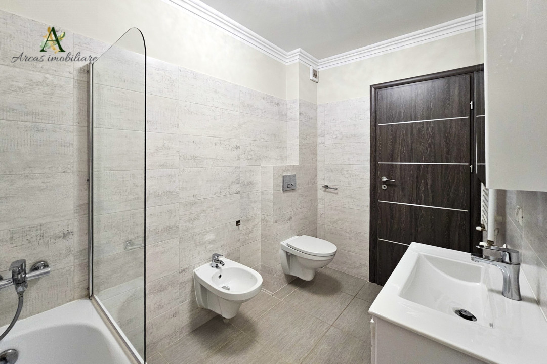 De vanzare aparatament 3 camere in bloc constructie noua, str. Liviu Rebreanu