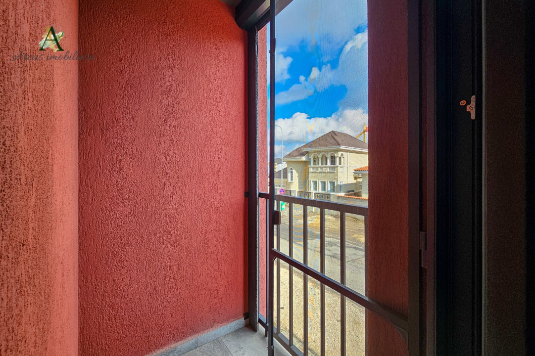 De vanzare aparatament 3 camere in bloc constructie noua, str. Liviu Rebreanu