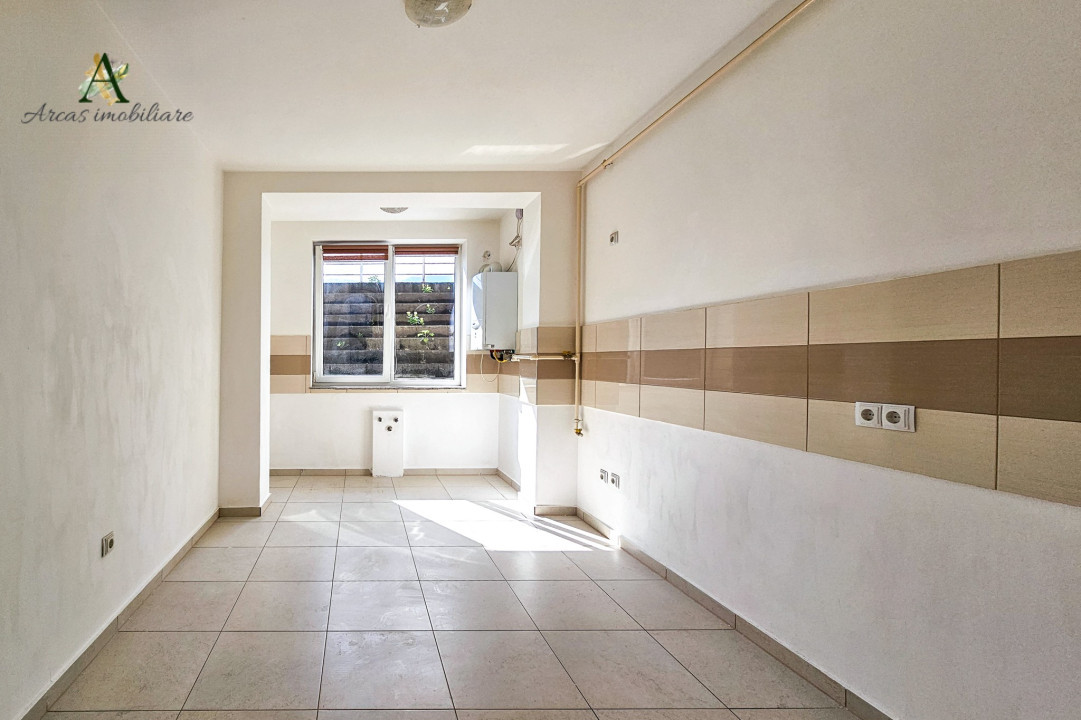 De vanzare Garsoniera decomandata situata in Avangarden