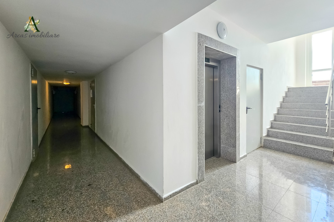 De vanzare Garsoniera decomandata situata in Avangarden