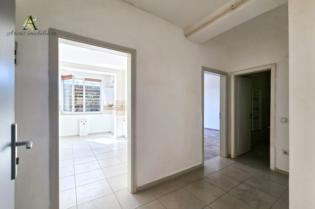 De vanzare Garsoniera decomandata situata in Avangarden