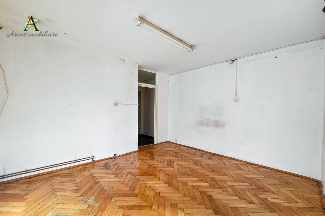 De inchiriat spatiu comercial str. Caragiale, zona Scriitorilor