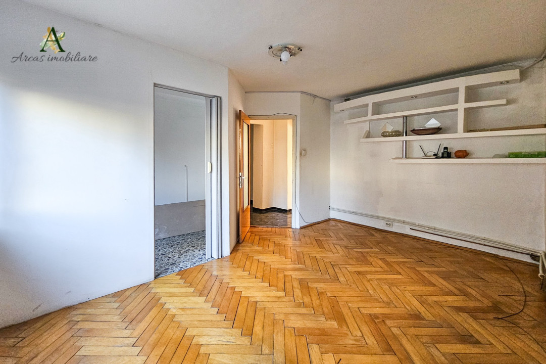 De inchiriat spatiu comercial str. Caragiale, zona Scriitorilor