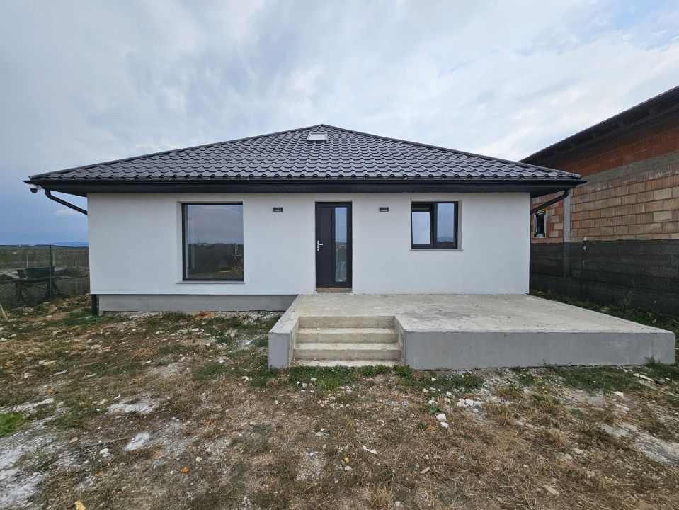 0% COMISION Casa individuala Tarlungeni Carpinis